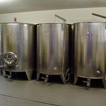 Weinkeller - Weingut  Genetsch Lieser Bernkastek-K