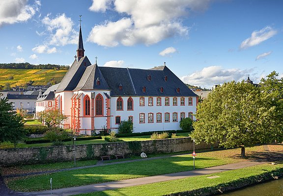 St. Nikolaus-Hospital / Cusanusstift