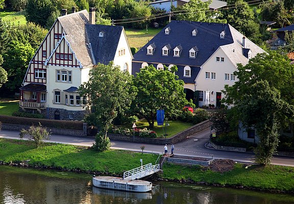 Weingut direkt an der Mosel
