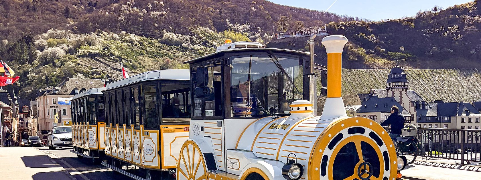 Fahrt mit der Panoramabahn