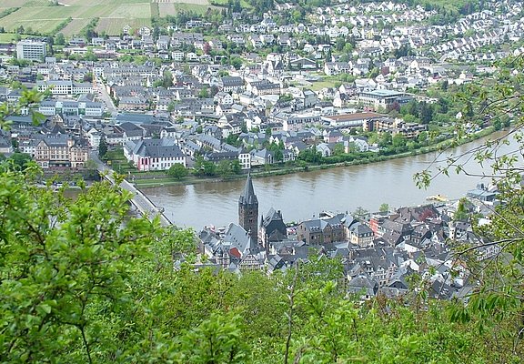 Blick auf die Mosel bei Bernkastel-Kues
