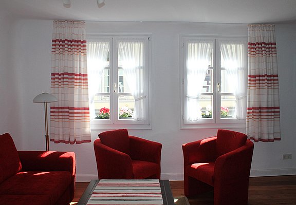 Ferienwohnung Altstadt_Wohnzimmer Sitzecke