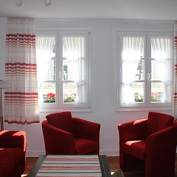 Ferienwohnung Altstadt_Wohnzimmer Sitzecke