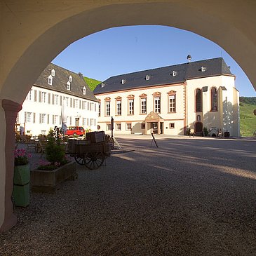 Kloster Machern bei Zeltingen-Rachtig - einen Abstecker wert!