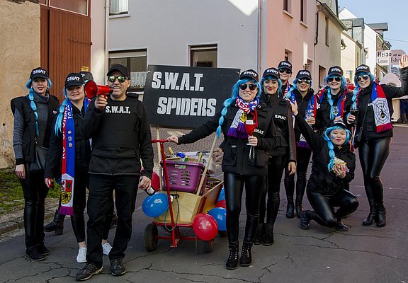 Swat-Teams in Lieser ... Rosenmontag