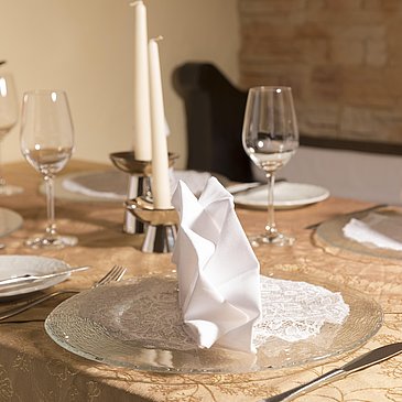 Gedeckter Tisch Rotisserie Royale
